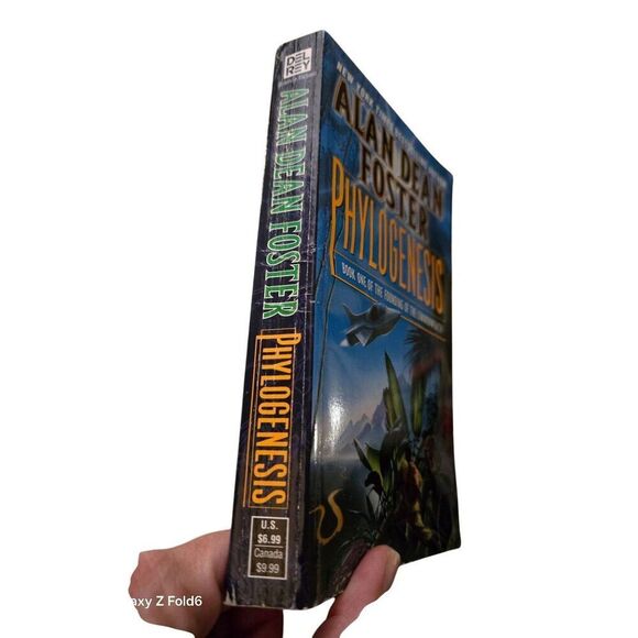 Phylogenesis by Alan Dean Foster - del ray books - 0345418611 - Picture 2 of 5